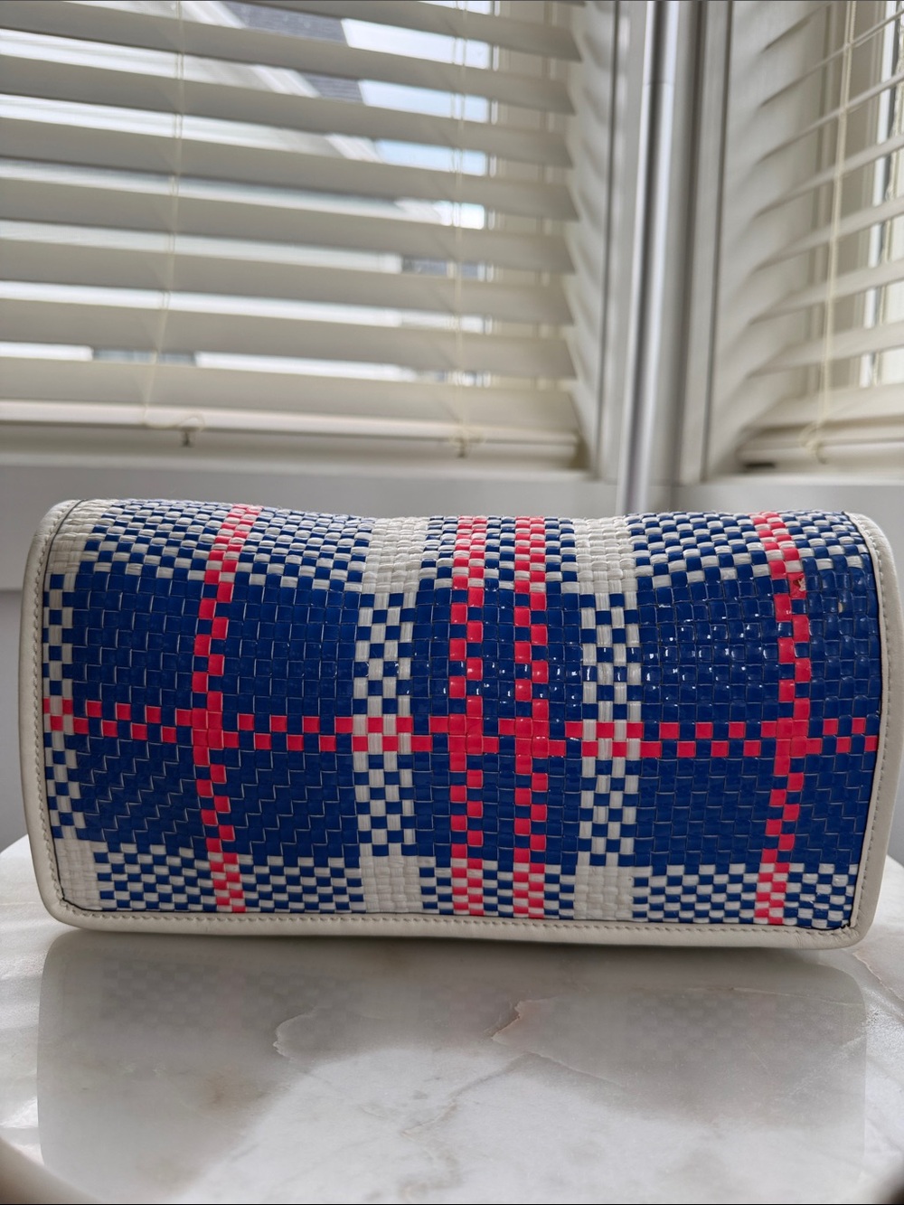 NWOT Kate Spade Bay Drive Chloe Finn Clutch Bag - Picture 4 of 8